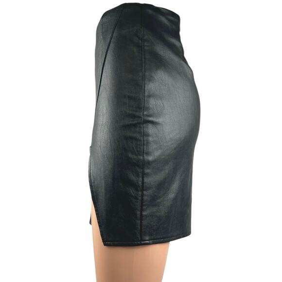 Revolve By The Way. Trinity Black Faux Leather Vegan Slit Mini Pencil Skirt XS - Picture 2 of 5